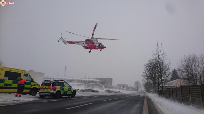 22. 1. 2018 - Zajištění místa pro přistání vrtulníku LZS, Ostrov-Dolní Žďár