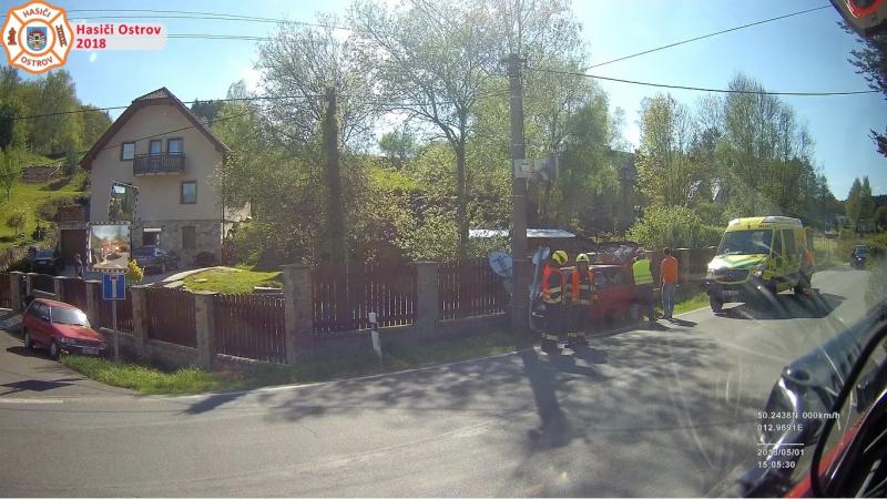 1. 5. 2018 - Dopravní nehoda osobního vozidla, Dubina