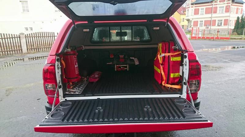 Toyota Hilux 2GD 2,4, univerzální automobil