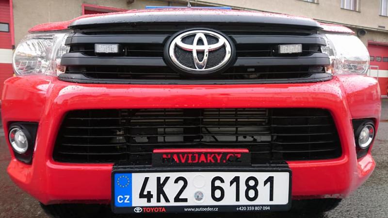 Toyota Hilux 2GD 2,4, univerzální automobil