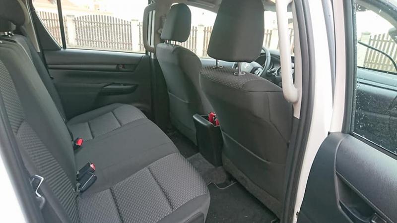 Toyota Hilux 2GD 2,4, univerzální automobil